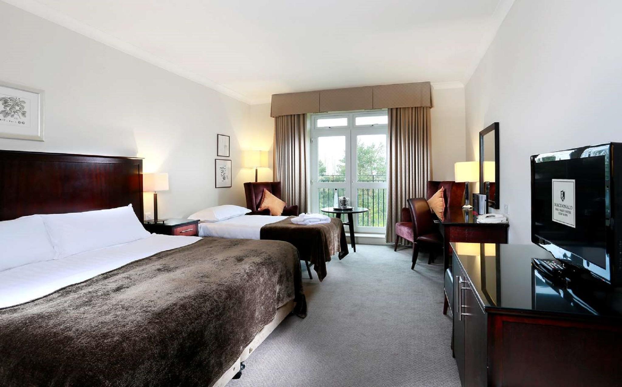Macdonald Hill Valley Hotel, Spa & Golf Resort Whitchurch  Kültér fotó