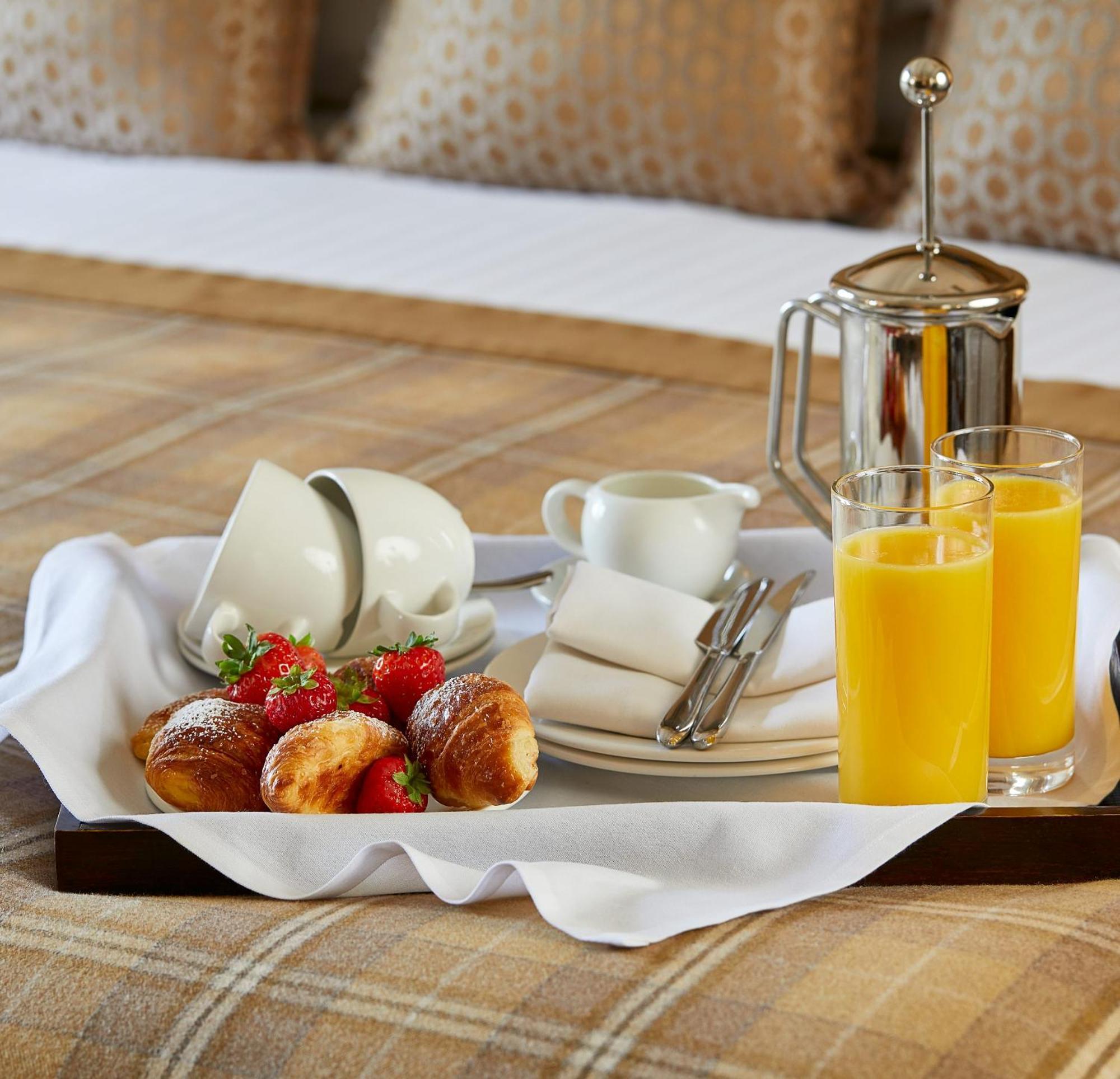 Macdonald Hill Valley Hotel, Spa & Golf Resort Whitchurch  Kültér fotó