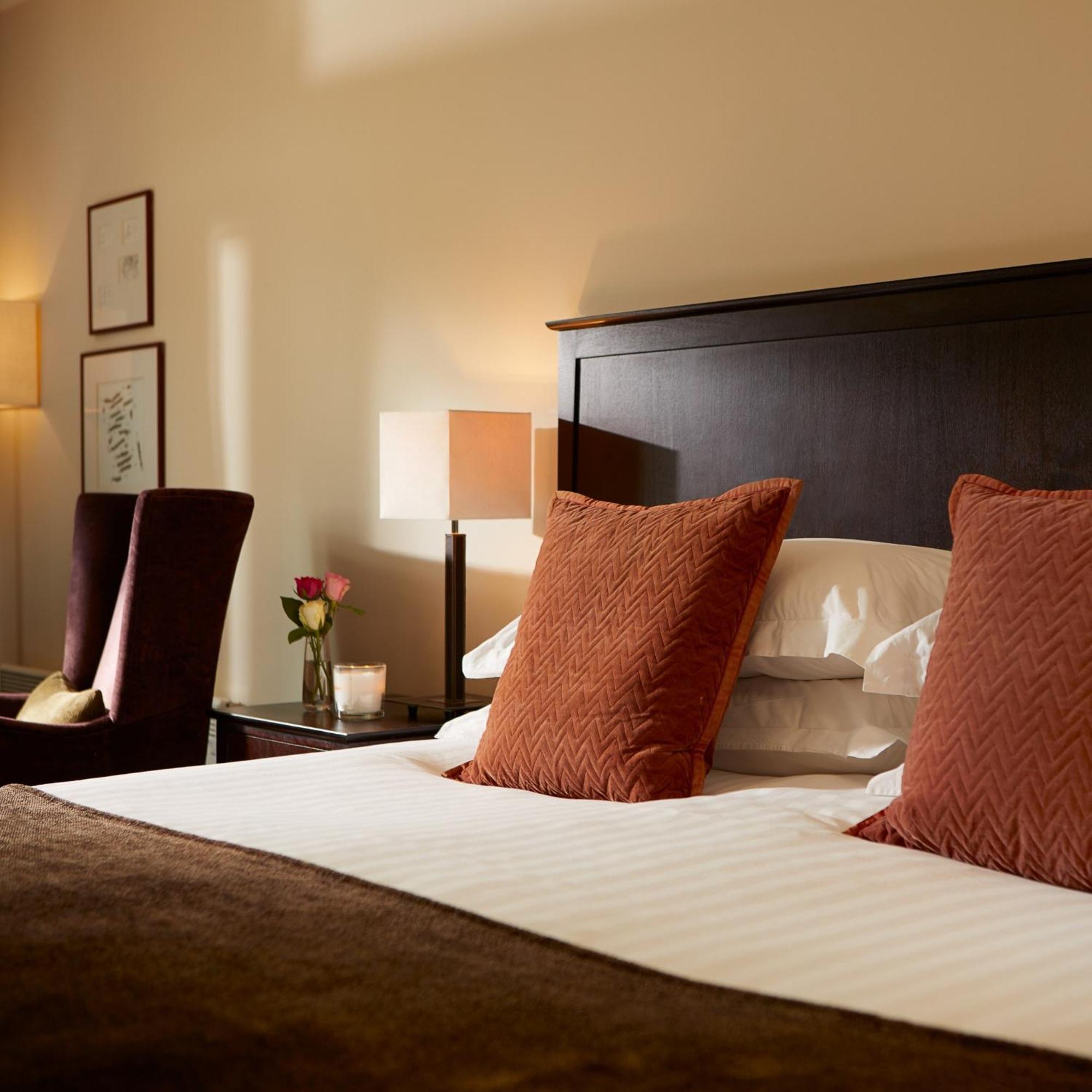 Macdonald Hill Valley Hotel, Spa & Golf Resort Whitchurch  Kültér fotó